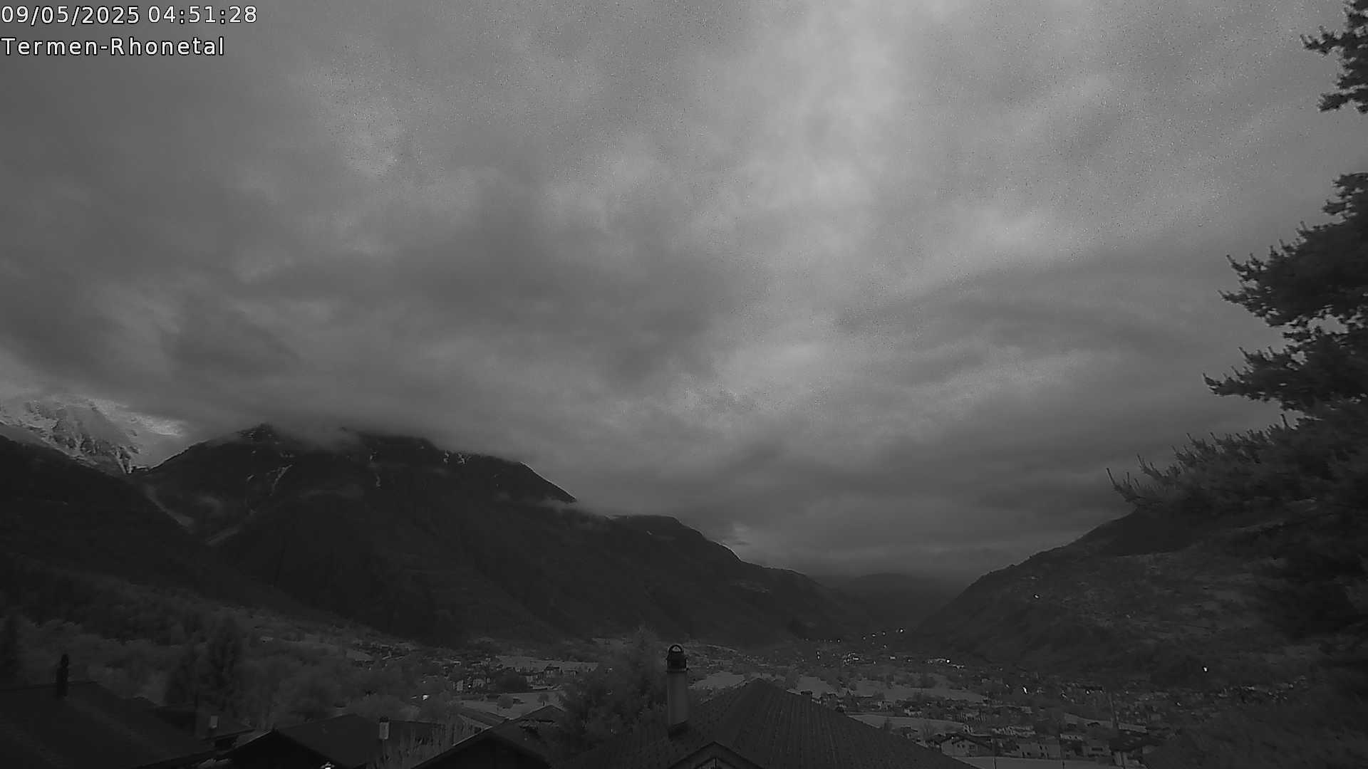 https://www.meteo-oberwallis.ch/webcam/hasel/rhonetal.php